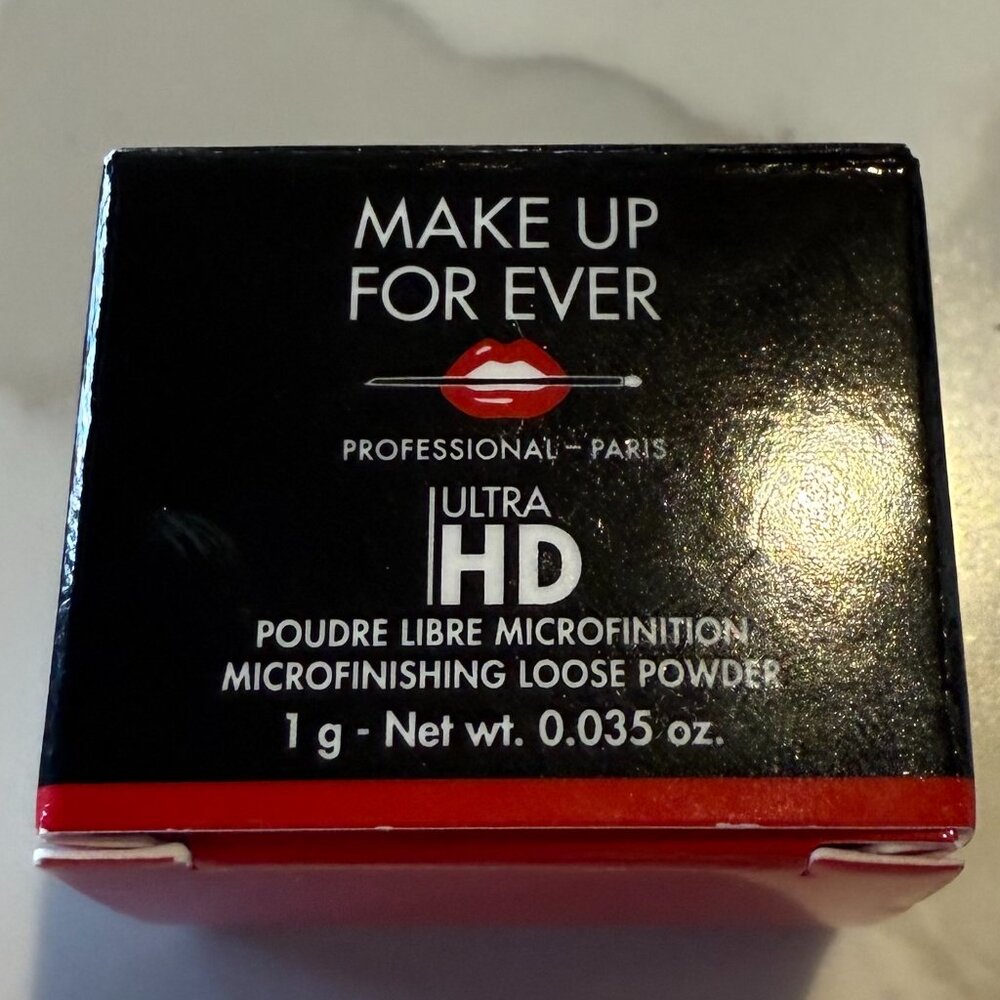 ✨CLOSET CLEAR OUT ✨ MAKE UP FOR EVER - Ultra HD Microfinishing Loose Powder